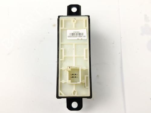 Switch PEUGEOT 2008 I (CU_) 1.6 BlueHDi 100 | BP30103779I30 