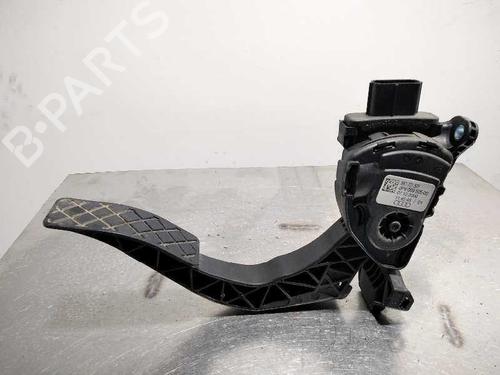 Used Pedal Pedal 10143169 10143169