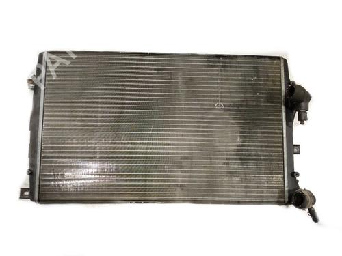 Used Water radiator Water radiator 38262635 38262635
