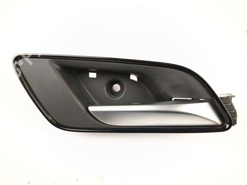 Used Front right interior door handle MG MG ZS SUV (AZS1) 1.5 VTi (114 hp) 30274223