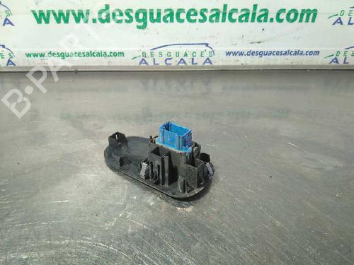 Right front window switch RENAULT KANGOO Express (FW0/1_) | BP10958576I26 - Image 2