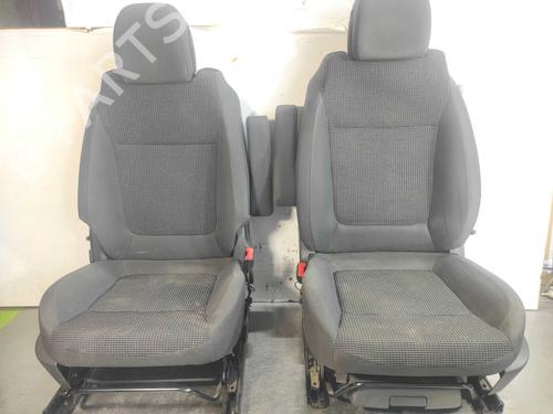 Used Seats set Seats set PEUGEOT 5008 (0U_, 0E_) 1.6 HDi (114 hp) 13719964 13719964