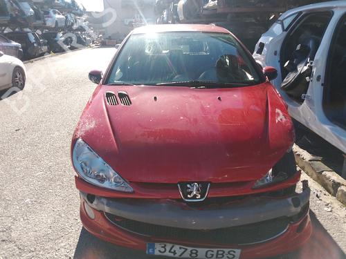 Scheinwerfer rechts PEUGEOT 206 Hatchback (2A/C) 1.4 HDi eco 70 | BP30777521C29