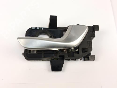 Poignée intérieure avant droite KIA STONIC (YB) 1.0 T-GDi (120 hp) 32114579