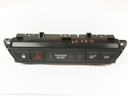 Used Switch DACIA SANDERO III 1.0 TCe 90 (91 hp) 29433063
