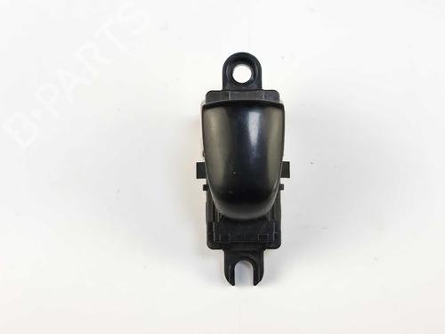 Used Right front window switch Right front window switch 37174825 37174825