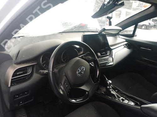 Right front fog light TOYOTA C-HR (_X1_) 1.8 Hybrid (ZYX10_, ZYX11_) | BP31940101C31