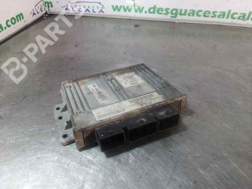 Used Engine control unit (ECU) CITROËN SAXO (S0, S1) 1.4 VTS (75 hp) 9995385