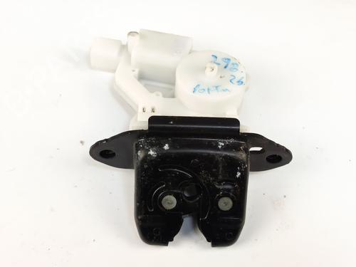 Used Tailgate lock Tailgate lock RENAULT KADJAR (HA_, HL_) 1.2 TCe 130 (HLMR) (130 hp) 34634615 34634615