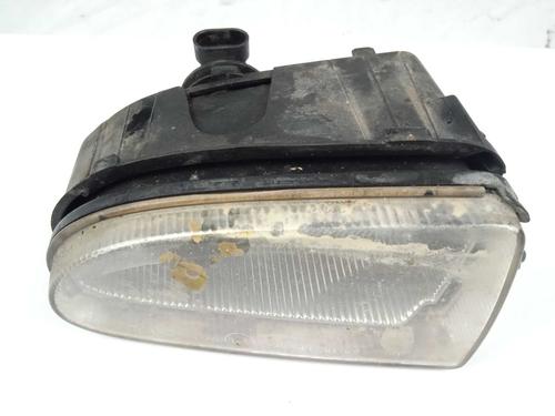 left-front-fog-light-chrysler-pt-cruiser-pt_-2000-2001-2002-2003-2004-2005-2006-2007-2008-2009-2010-18693940 main image