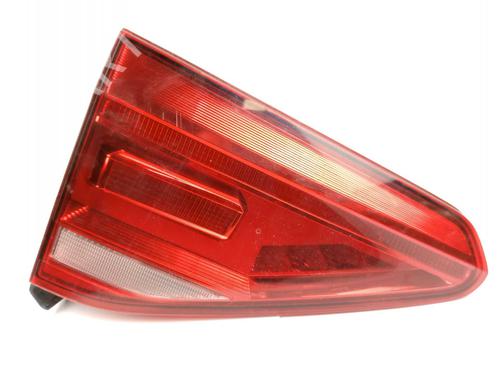 left-tailgate-light-vw-touran-5t1-2015-23110729 main image