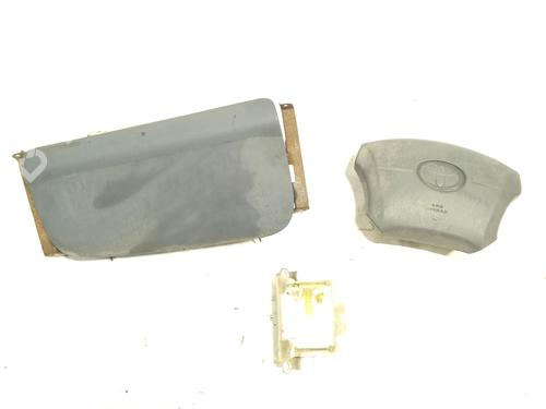 Used Airbag Kit TOYOTA LAND CRUISER 90 (_J9_) 3.0 TD (KZJ90_, KZJ95_, KZJ90R, KZJ95R, KZJ90W, KZJ95W) (125 hp) 22740514