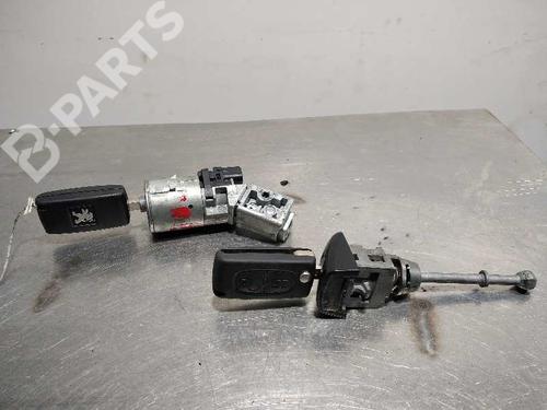 ignition-barrel-peugeot-3008-i-mpv-0u_-16-hdi-3-pines-con-bombin-puerta-delantera-izquierda-2009-2010-2011-2012-2013-2014-2015-2016-2017-9979210 main image