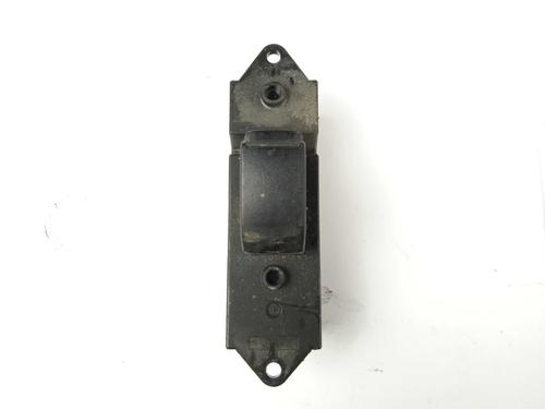 Used Right rear window switch Right rear window switch 17618668 17618668
