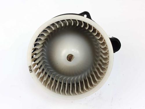 Heater blower motor KIA CARENS IV 1.7 CRDi | BP32338501M62 - Image 2