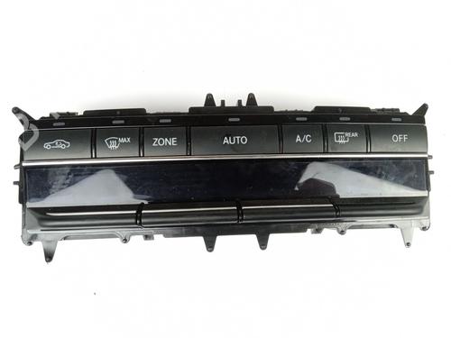 Used Climate control MERCEDES-BENZ E-CLASS (W212) E 200 CGI (212.048, 212.148) (184 hp) 12244841