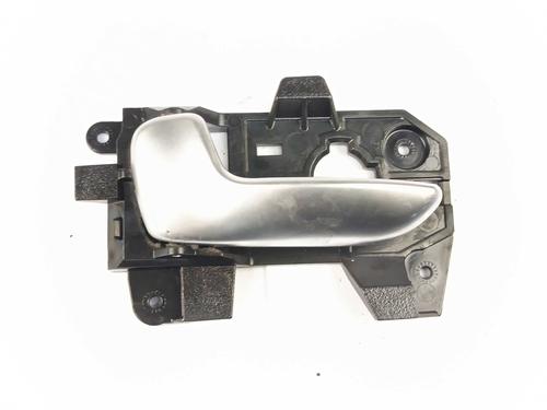 front-left-interior-door-handle-kia-carens-iv-2013-32372786 main image