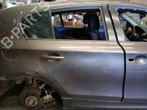 Used Right rear door BMW 1 (E87) 118 d (143 hp) 17694730