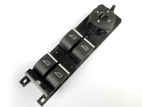 Used Left front window switch FORD FOCUS III 1.5 TDCi (120 hp) 13357799