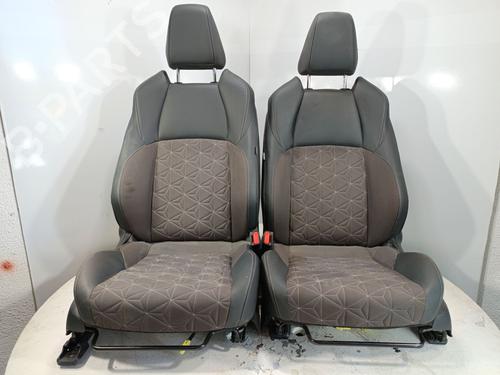 Used Seats set TOYOTA YARIS CROSS (MXP_) 1.5 Hybrid (MXPJ10) (116 hp) 28690314