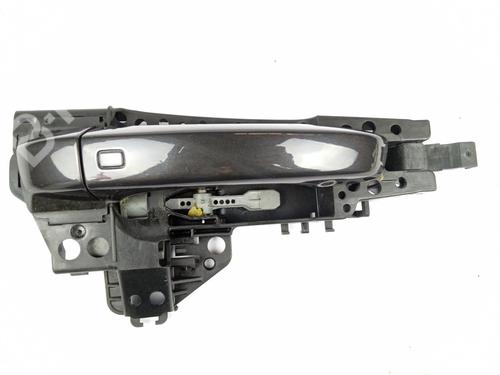 Used Front right exterior door handle AUDI A6 C7 (4G2, 4GC) 2.0 TDI (190 hp) 10677610