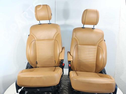 Used Seats set Seats set LAND ROVER DISCOVERY V (L462) 2.0 Sd4 4x4 (241 hp) 39950505 39950505