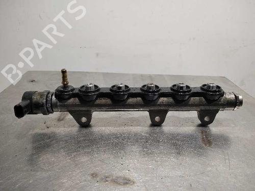 Used Injection rail Injection rail RENAULT MEGANE II (BM0/1_, CM0/1_) [2001-2012] 9979040 9979040
