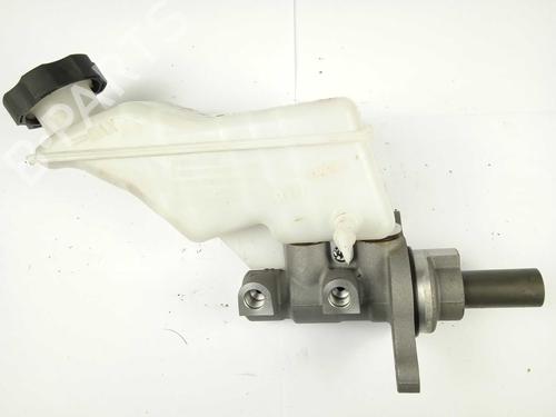 Used Brake master cylinder Brake master cylinder 15289337 15289337