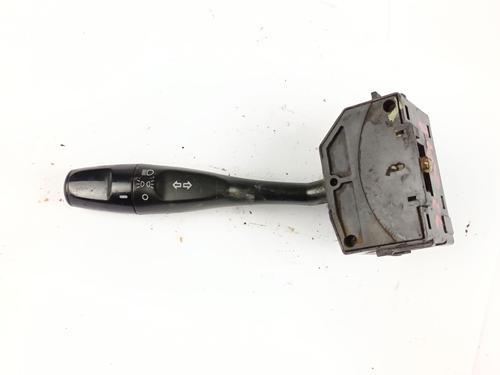 Commande de phare MITSUBISHI PAJERO SPORT I (K7_, K9_) 2.5 TD (K94W, K74T) (115 hp) 33120992