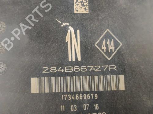 Fuse box RENAULT MEGANE IV Hatchback (B9A/M/N_) 1.6 dCi 130 (B9A4) | BP40158772E1 - Image 3