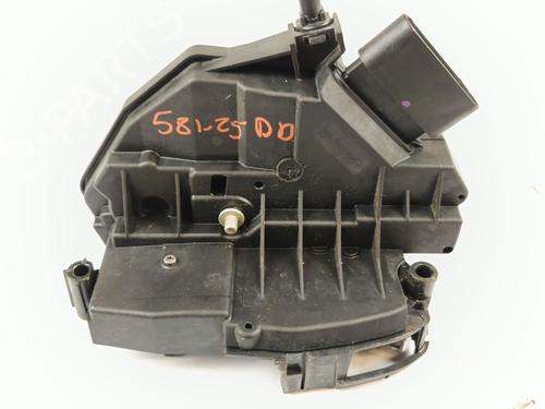Używane Zamek drzwi przednich prawych FORD FOCUS III 1.0 EcoBoost (125 hp) 29433088