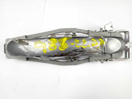 Used Front right exterior door handle Front right exterior door handle 11679856 11679856