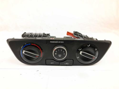 Used Climate control Climate control HYUNDAI i10 III (AC3, AI3) 1.0 MPi (67 hp) 30793768 30793768