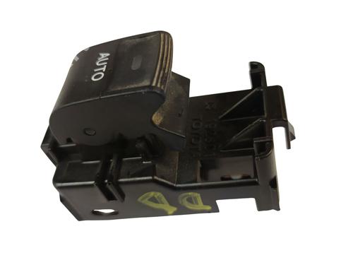 Used Right front window switch TOYOTA LAND CRUISER PRADO (_J15_) 2.8 D-4D (GDJ155, GDJ150) (204 hp) 27983322