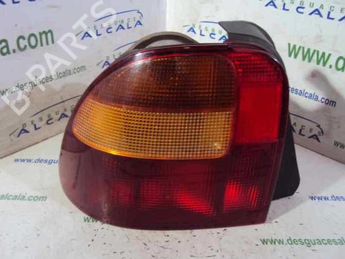 Used Left taillight Left taillight ROVER 400 II (RT) [1995-2000] 9987916 9987916