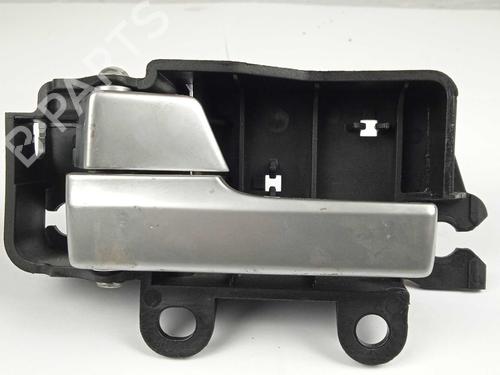 Used Front left interior door handle Front left interior door handle FORD FOCUS II (DA_, HCP, DP) 1.6 TDCi (109 hp) 17496259 17496259