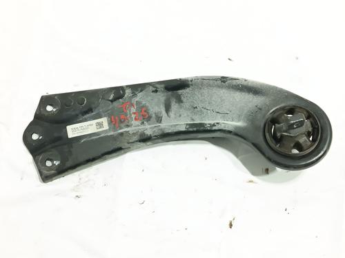 Venstre bagtil bærearm HYUNDAI TUCSON (NX4E, NX4A) 1.6 T-GDi (150 hp) 32184357