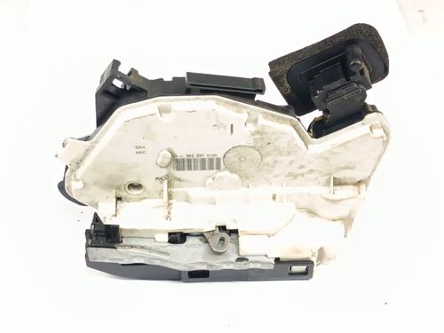 front-left-lock-vw-golf-vii-5g1-bq1-be1-be2-2012-2013-2014-2015-2016-2017-2018-2019-2020-2021-31358545 main image