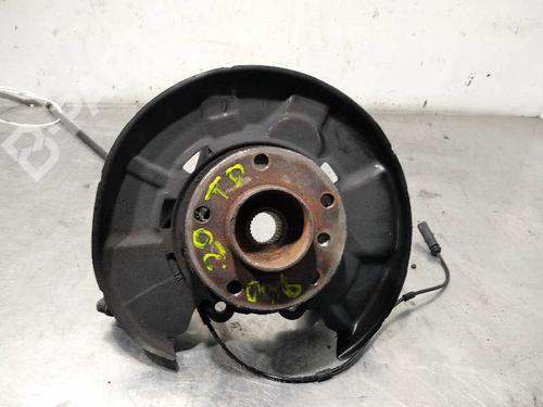 Used Right rear steering knuckle BMW 3 (F30, F80) 316 d (116 hp) 10092895