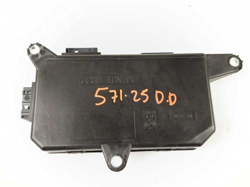 Used Electronic module Electronic module ALFA ROMEO 159 (939_) 1.9 JTDM 8V (939AXE1B, 939BXE1B, 939BXH1B) (115 hp) 29709208 29709208
