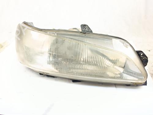 Used Right headlight PEUGEOT 306 Hatchback (7A, 7C, N3, N5) 1.9 D (69 hp) 32228558