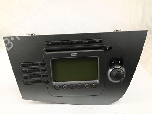 Used Radio SEAT LEON (1P1) 1.9 TDI (105 hp) 30929724