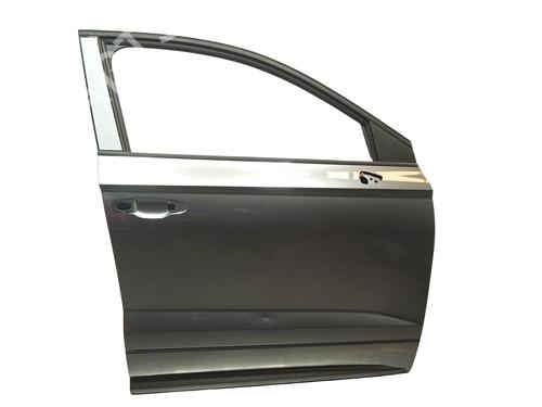 Used Right front door SEAT ATECA (KH7, KHP) 1.5 TSI (150 hp) 19806841