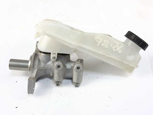 Used Brake master cylinder Brake master cylinder 32499576 32499576