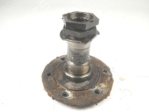 Used Right front steering knuckle LAND ROVER 88/109 (LR) 2.3 D 4x4 (LR 88 DL, LR 109 DL) (63 hp) 16767640