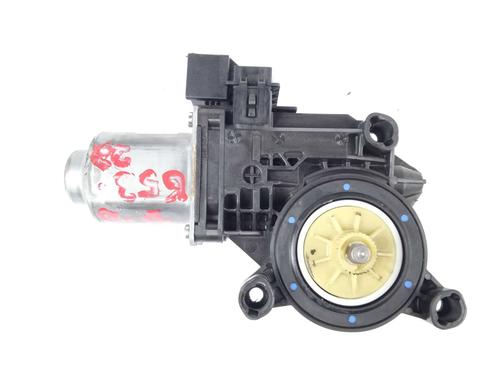 Used Right rear window motor Right rear window motor VW POLO IV (9N_, 9A_) 1.4 TDI (70 hp) 15768159 15768159