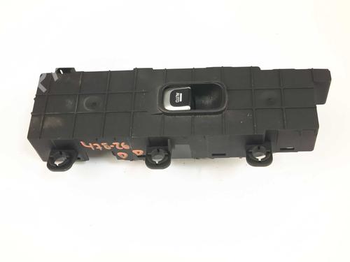 Used Right front window switch Right front window switch 38046078 38046078