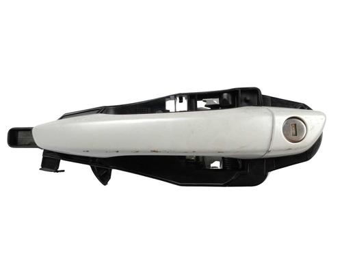 Used Front left exterior door handle Front left exterior door handle PEUGEOT 3008 II SUV (MC_, MR_, MJ_, M4_) 1.5 BlueHDi 130 (131 hp) 24128731 24128731