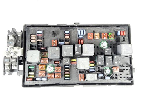 Used Fuse box OPEL INSIGNIA A (G09) 2.0 CDTI (68) (110 hp) 10617519
