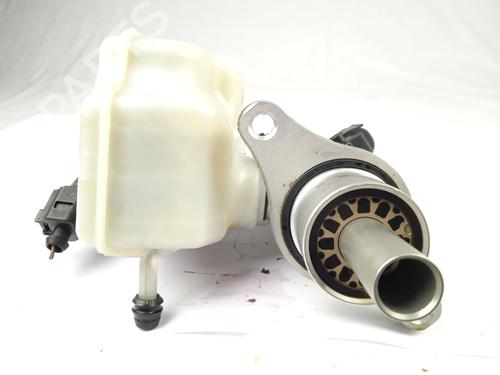 Brake master cylinder VW CADDY IV Box Body/MPV (SAA, SAH) 2.0 TDI | BP16704513M77 